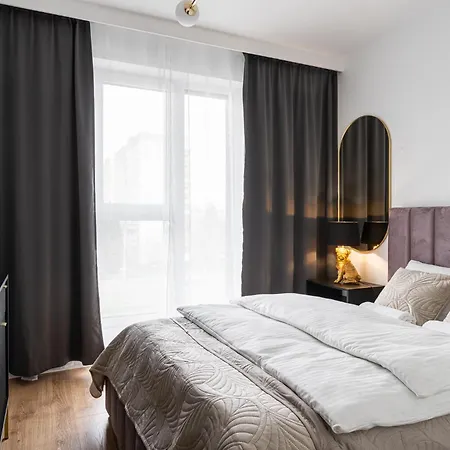 Rentplanet - Legnicka * Wroclaw
