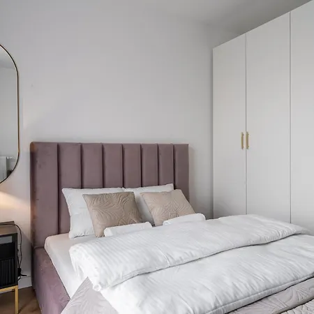Apartment Rentplanet - Legnicka